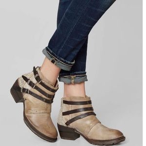 FREEBIRD 7 mateo distressed leather boot